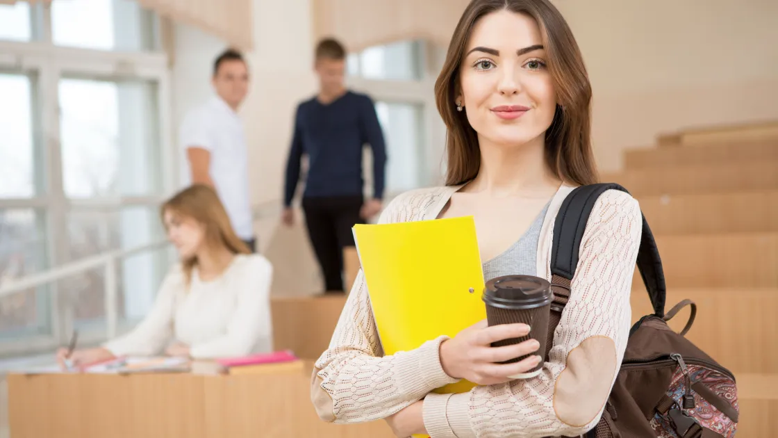 HALF GAP YEAR de High School en Inglaterra
